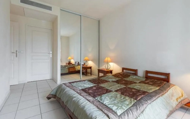 Spacious 3BR central - 6 pax - 2 mn from Croisette