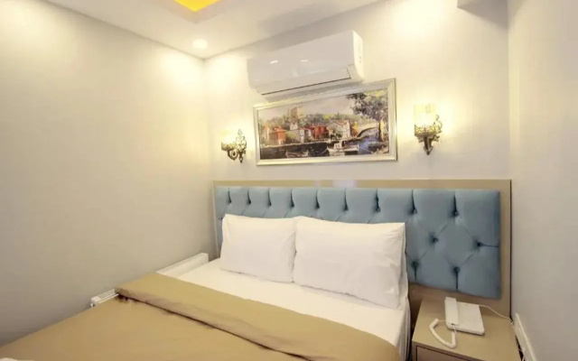 Hira Hotel
