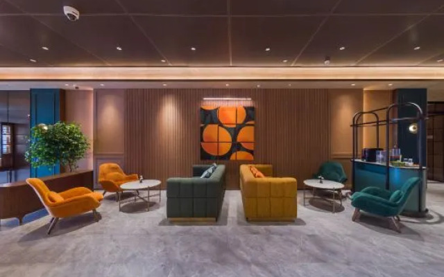 Orange Hotel (Shanghai Pujiang Lianhang Road)