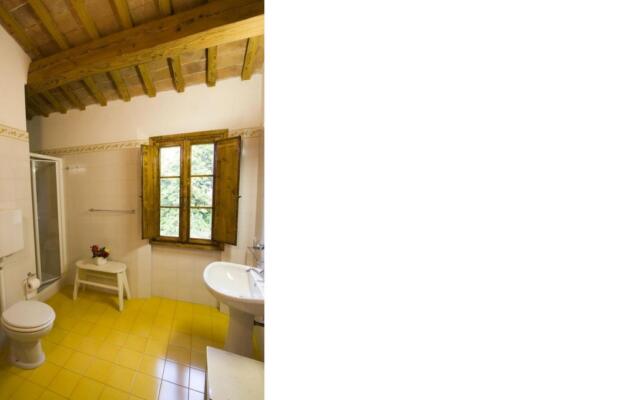 Ovello Farmhouse in a Splendid Position-ovello