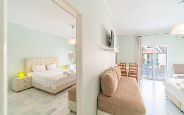 Saint Nicholas Beach Studio I