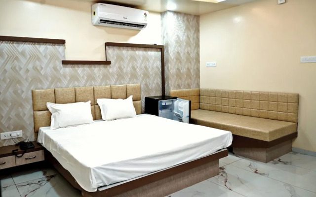 Hotel Shubhaarambh Khandwa