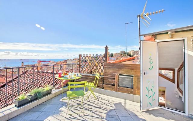 Un Terrazzo Nella Pigna