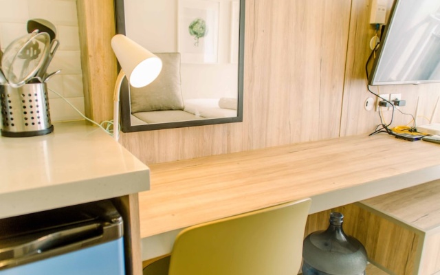 Simple and Cozy Living Studio Room at Poris 88 Apartment – Guest Rooms – Tangerang