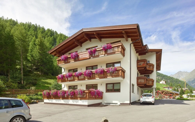 Gästehaus Bergkristall