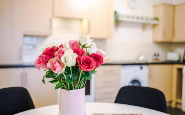Paladine Place Serviced Apartment Coventry