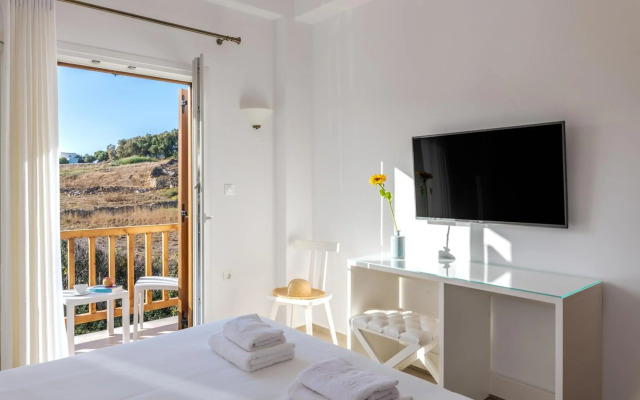 Mykonaki Hotel