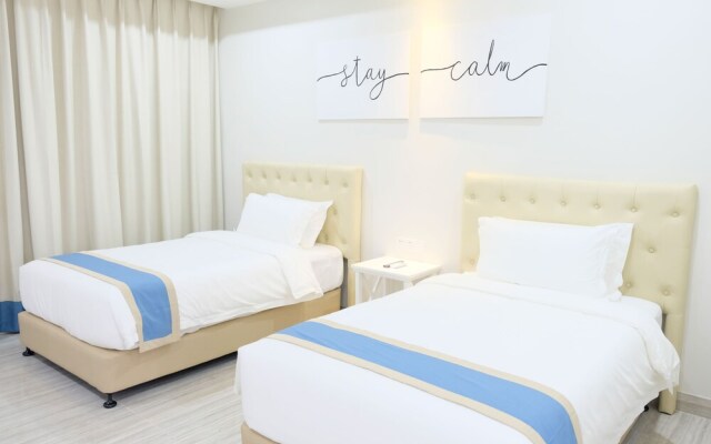 Ponce Suites Art Hotel