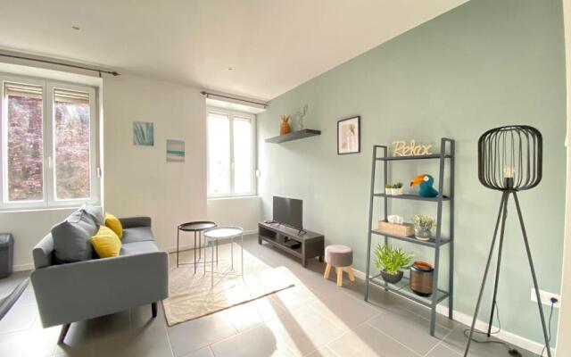 Très beau T2 42m2 lumineux, moderne et rénové avec Fibre