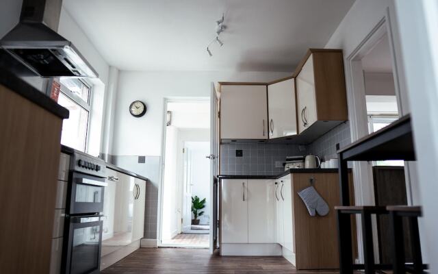 Inviting 4-bed House in Kettering