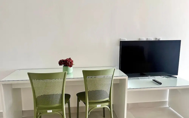 Hyde Park OCEANVIEW - by Living