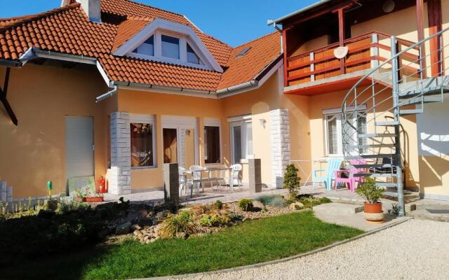 4 Évszak Apartman