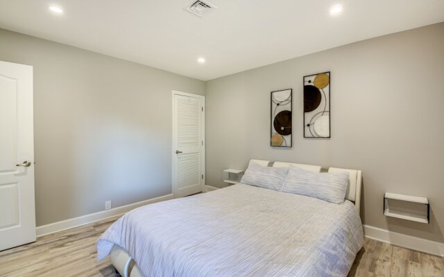 Lafollette Home: Community Pool & Mountain Views!