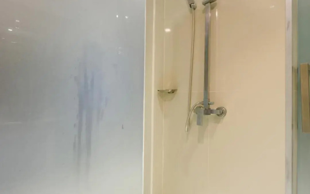 Cozy Resort, A Boutique Hotel