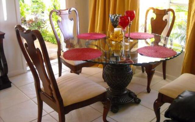 Boca Ciega Bay Apartment