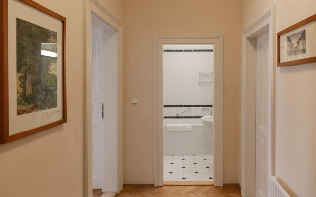 Sibelius Apartments