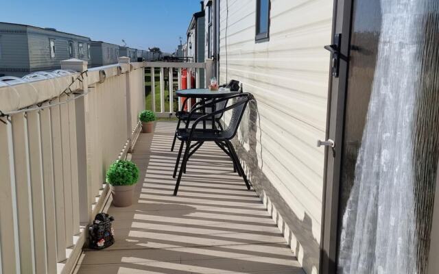 Lovely Caravan at Ingoldmells Just Behind Sealands