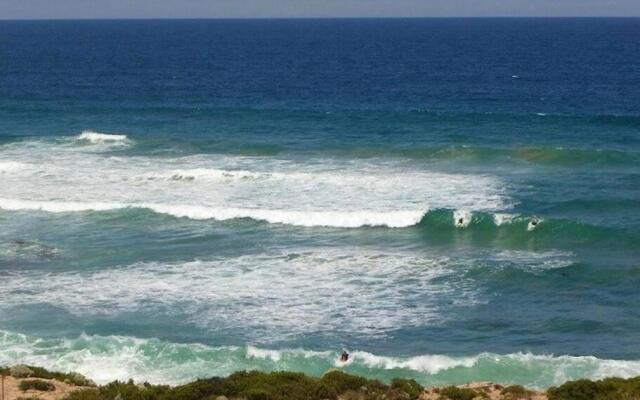 Proton Beach Villa 2 - DISCOUNTED NEW LISTING