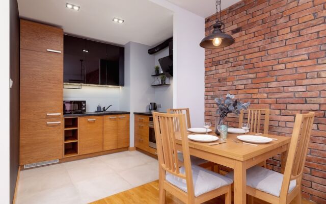 Industrial Apartment Fredry by Renters