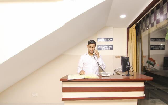 OYO 14345 Hotel Panchsheel