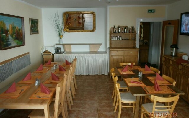 Pension Almstern