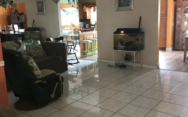 Cozy Guest House Florida Tamarac