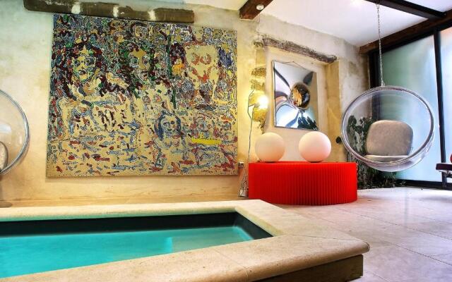 Palais Aoma, hôtel particulier de luxe en Provence