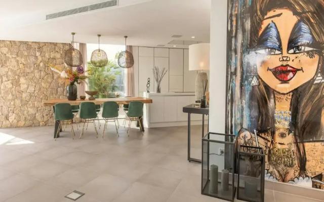 Villa in Carrer del Kiwi