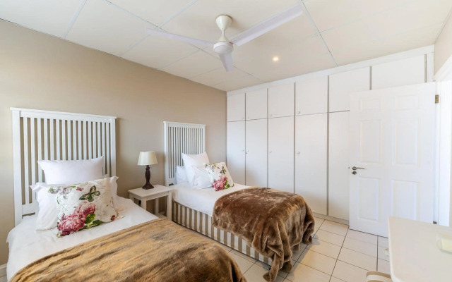 11 Waterfront Umdloti