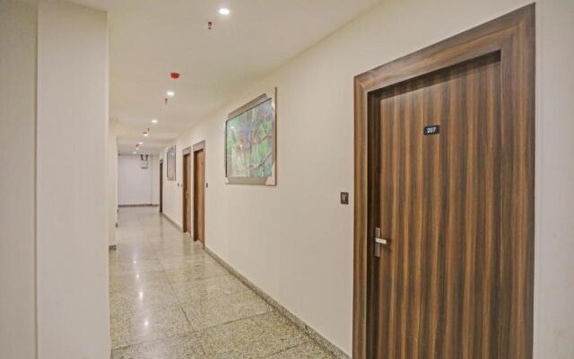 Hotel Noida Grand 58