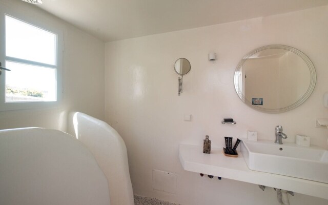 Manu Mykonos  Beach Villas & Bungalows