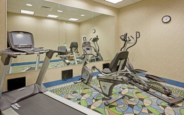 Comfort Inn & Suites Plainville-Foxboro