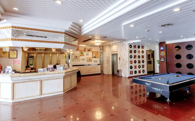 Mou Hotel - Luchuan