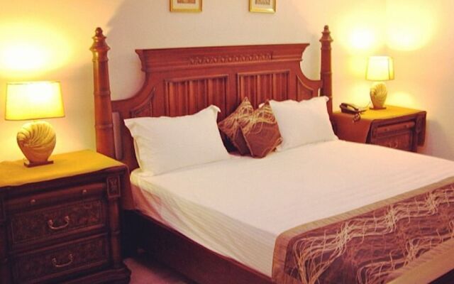 Skylink Suites & Apartments