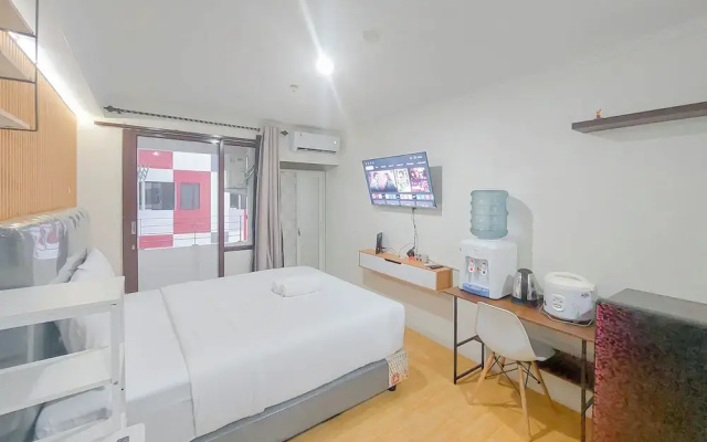 Homey And Elegant Studio At Apartment Sentraland Medan