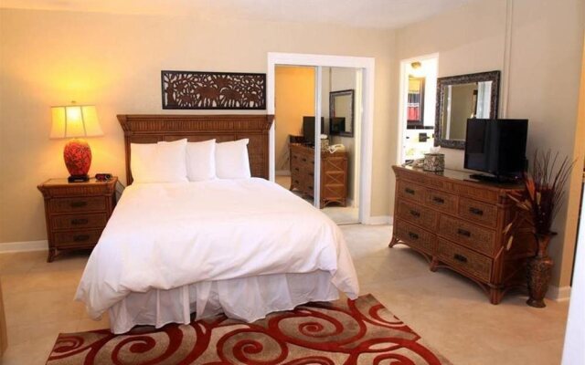 Bamboo Beach Club #202 Apartment