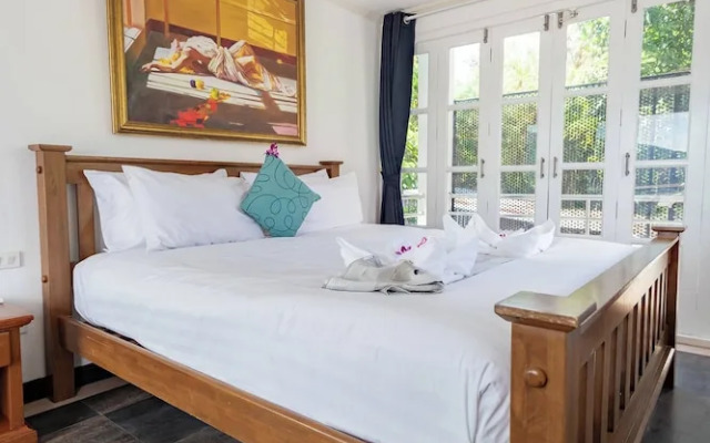 Luxurious 5-bedroom Pool Villa in Heart of Patong, Phuket