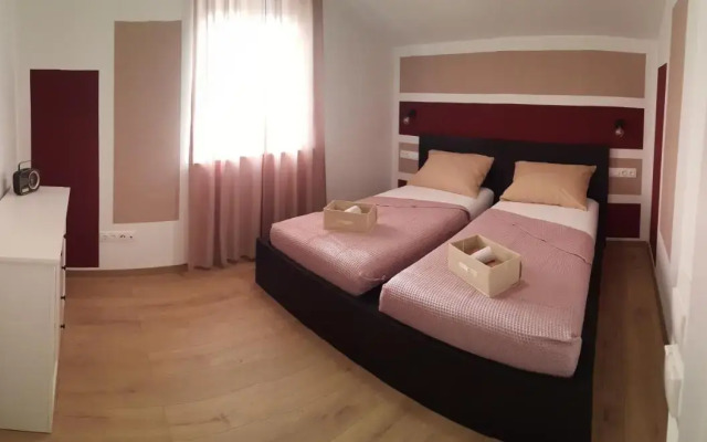 NiMa 2022 apartman, Okrug Gornji