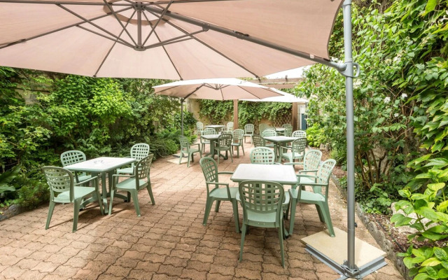 Logis Hotel De France