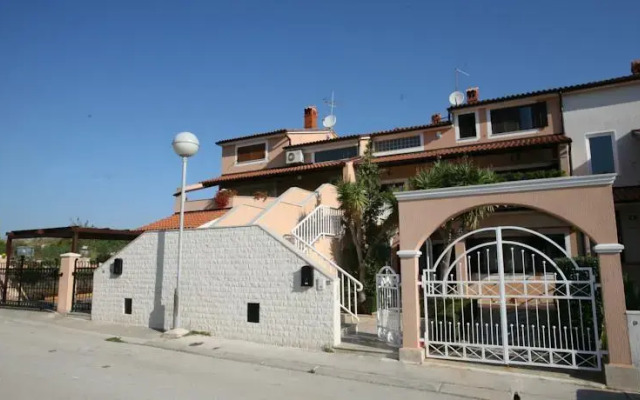 Apartment Diana Vinkuran
