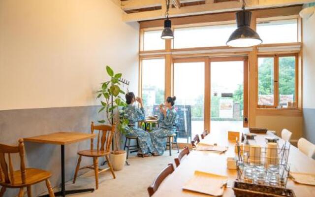 Brücke hostel&cafe ARIMA Kobe