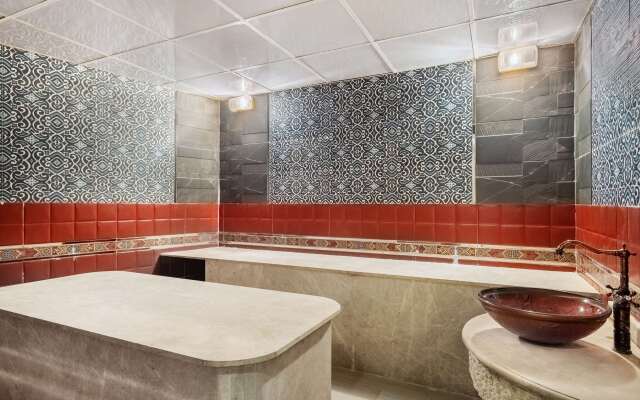 Radisson Blu Hotel & Convention Center, Alexandria