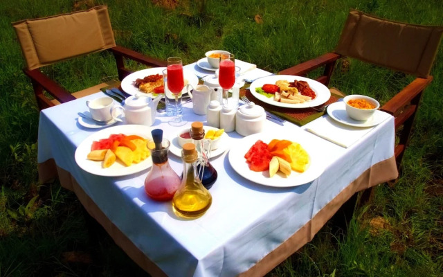 Serengeti Tortilis Camp