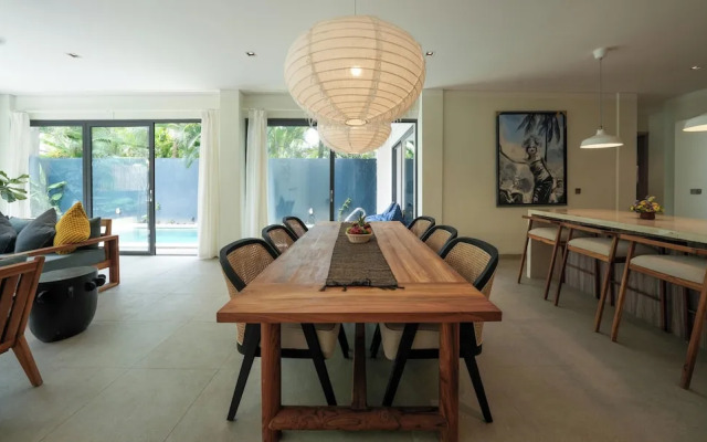 Twin Villas Drupadi 8Br Seminyak