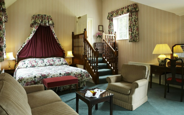 Tylney Hall