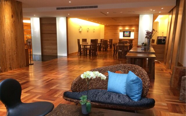 Bay Forest Boutique Hotel