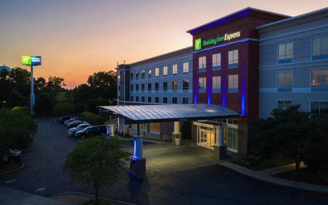 Holiday Inn Express Lexington North-Georgetown, an IHG Hotel