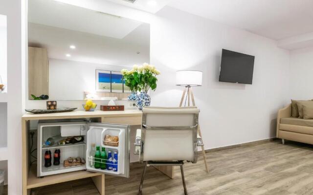 Iakinthos Tsilivi Beach