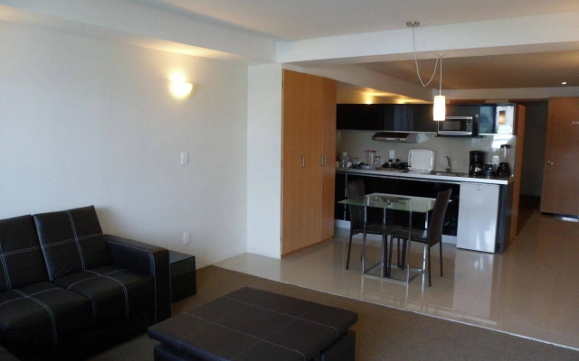 Suites Capri Reforma
