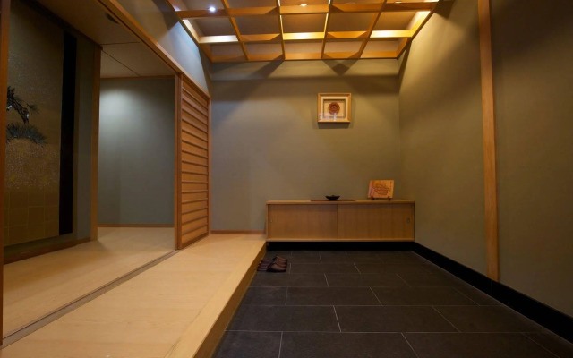 Inunakisan Grand Hotel Kisenkaku